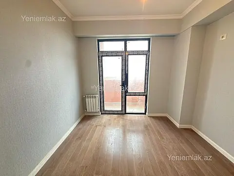 Satılır 3 otaqlı yeni tikili 83 m²