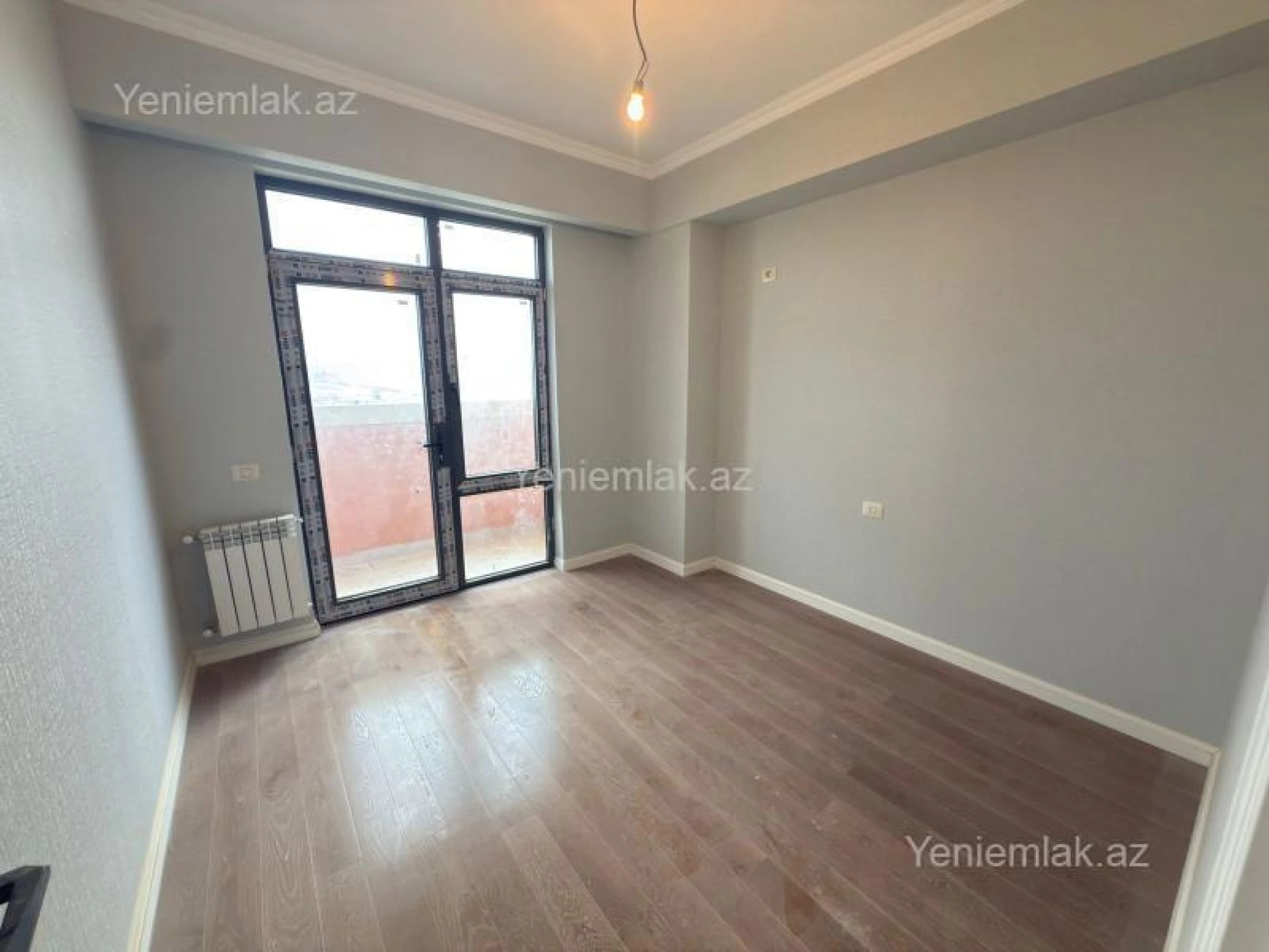 Satılır 3 otaqlı yeni tikili 83 m²