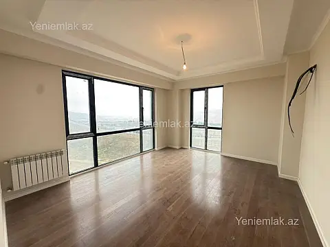 Satılır 3 otaqlı yeni tikili 83 m²