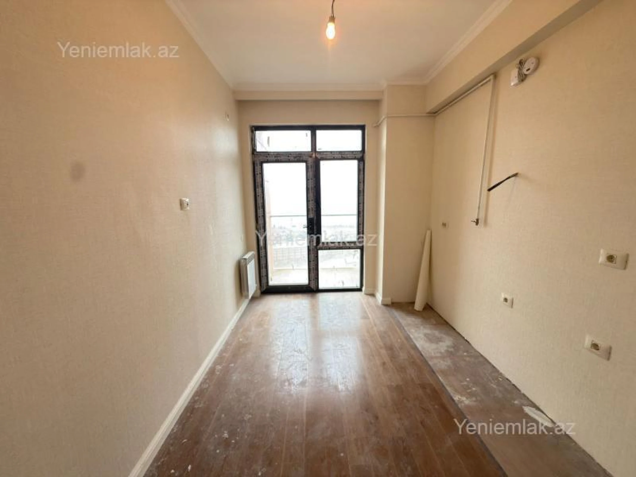 Satılır 3 otaqlı yeni tikili 83 m²