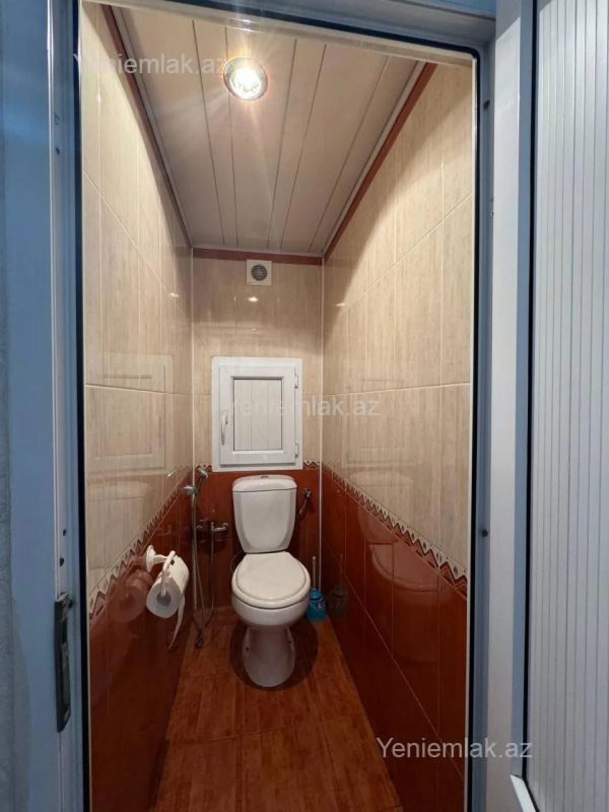 Satılır 3 otaqlı köhnə tikili 100 m²