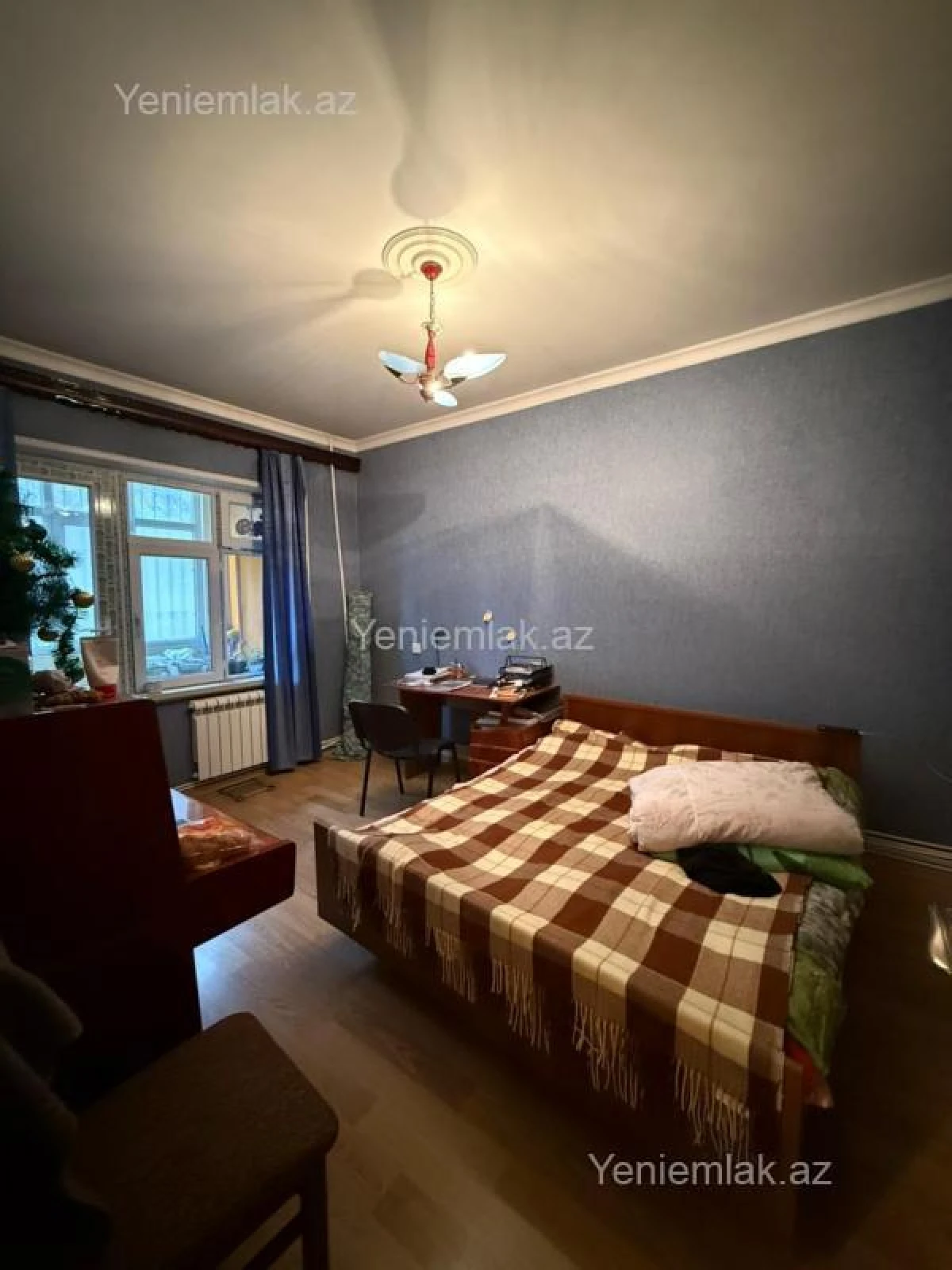 Satılır 5 otaqlı köhnə tikili 120 m²