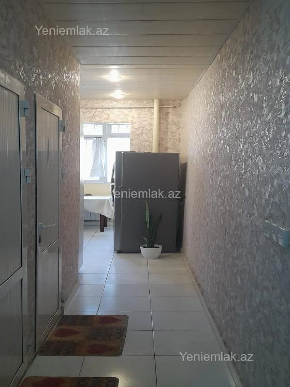 Satılır 5 otaqlı köhnə tikili 120 m²