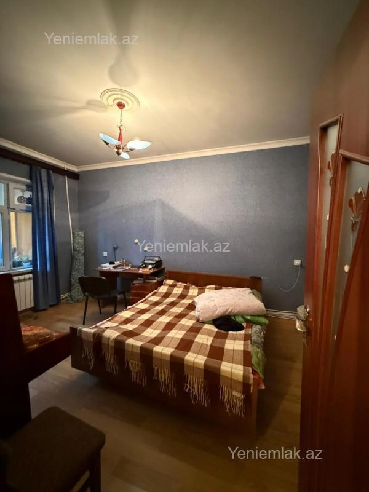 Satılır 5 otaqlı köhnə tikili 120 m²