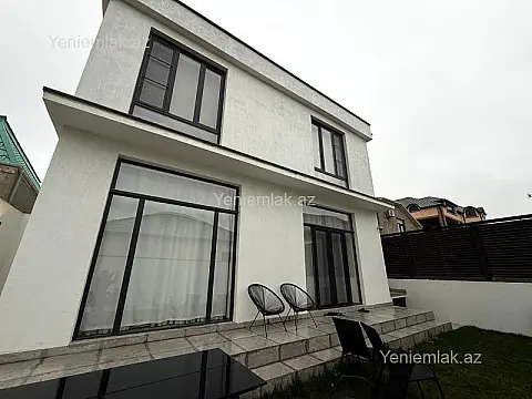 Satılır 5 otaqlı həyət evi 240 m² — Bakı, Səbail 5 otaq 240.00 m²