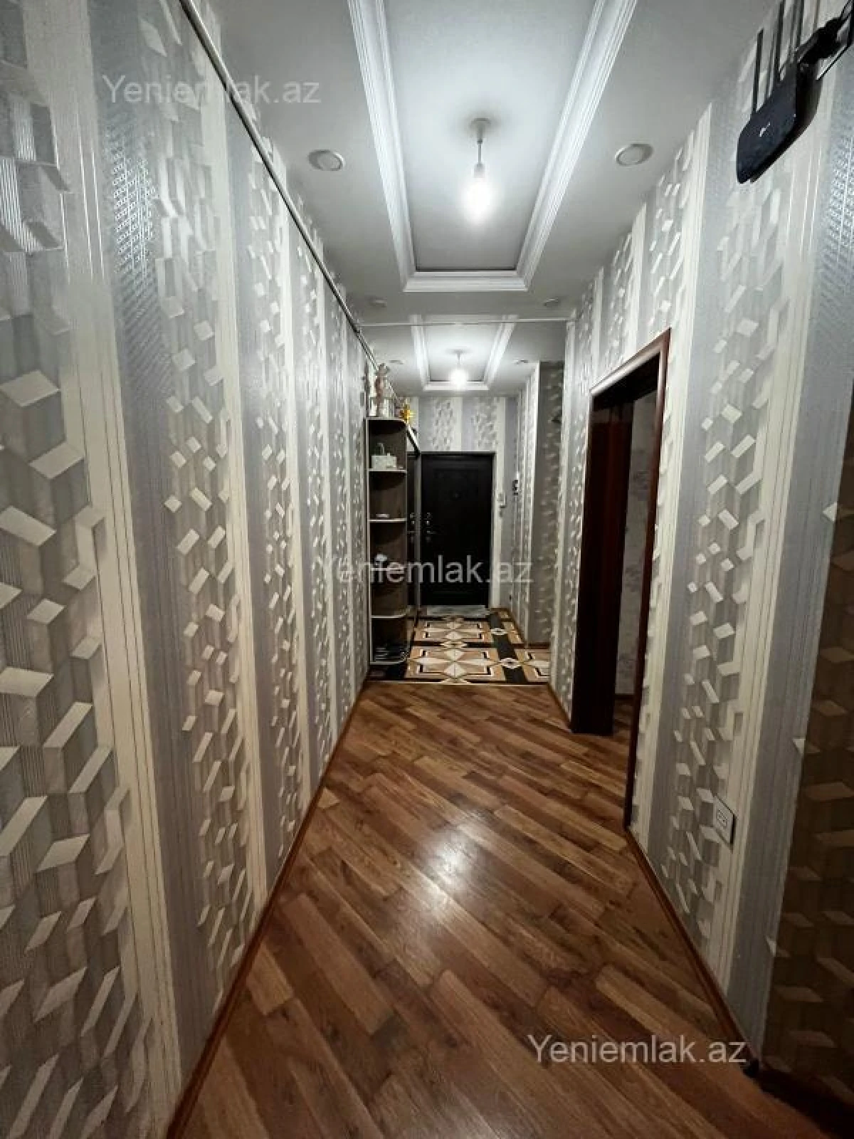 Satılır 3 otaqlı yeni tikili 70 m²