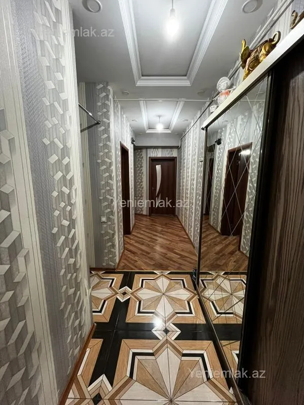 Satılır 3 otaqlı yeni tikili 70 m²