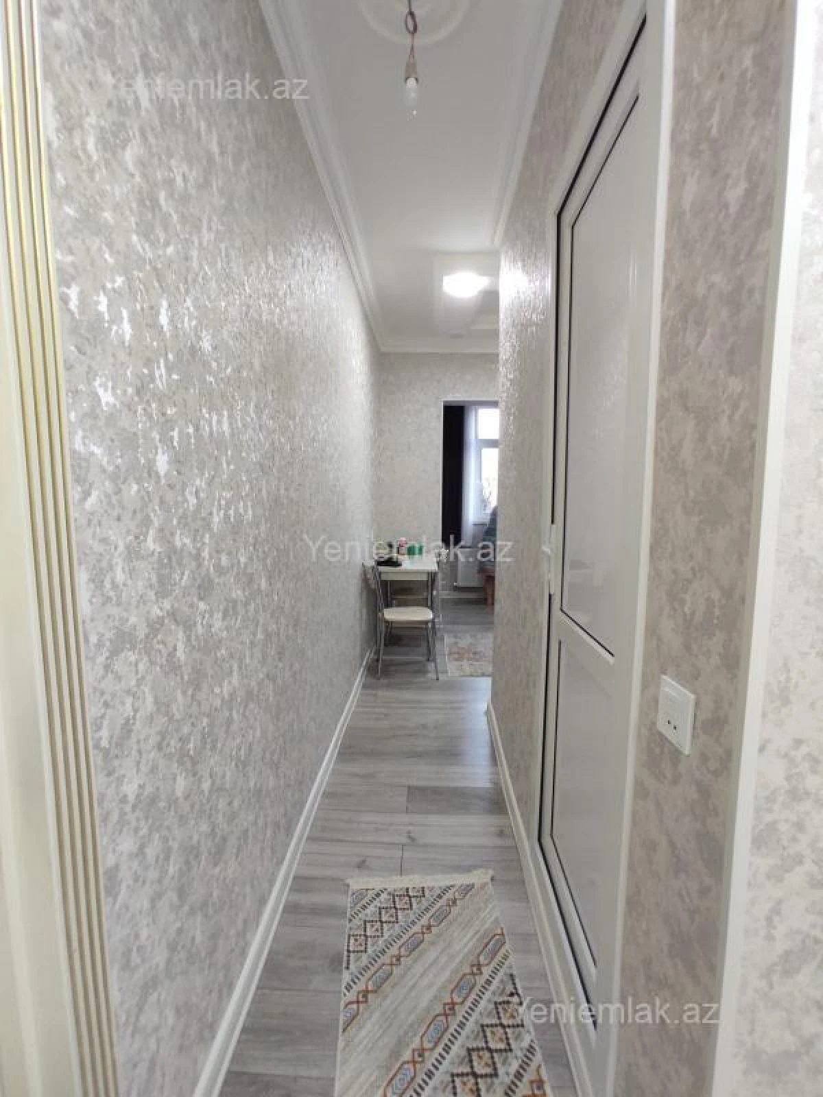 Satılır 3 otaqlı köhnə tikili 75 m²