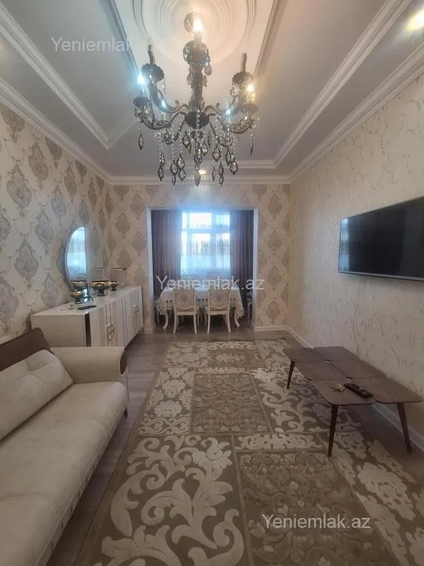 Satılır 3 otaqlı köhnə tikili 75 m²