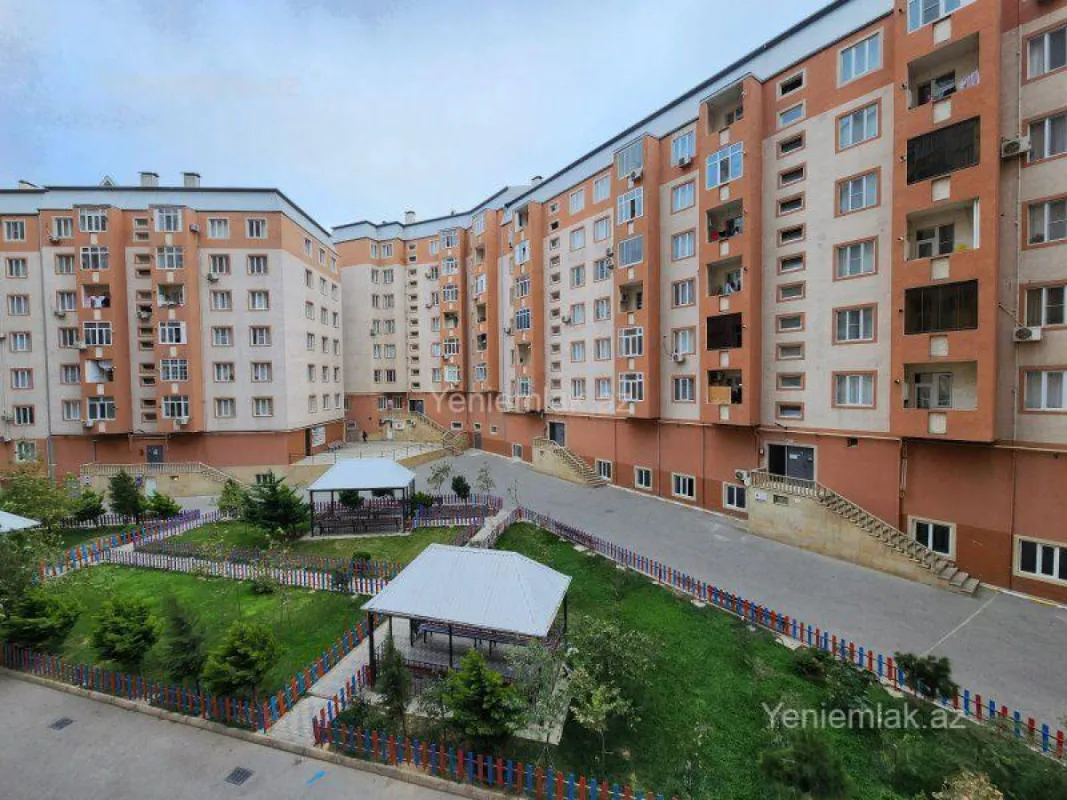 Satılır 2 otaqlı yeni tikili 65 m²