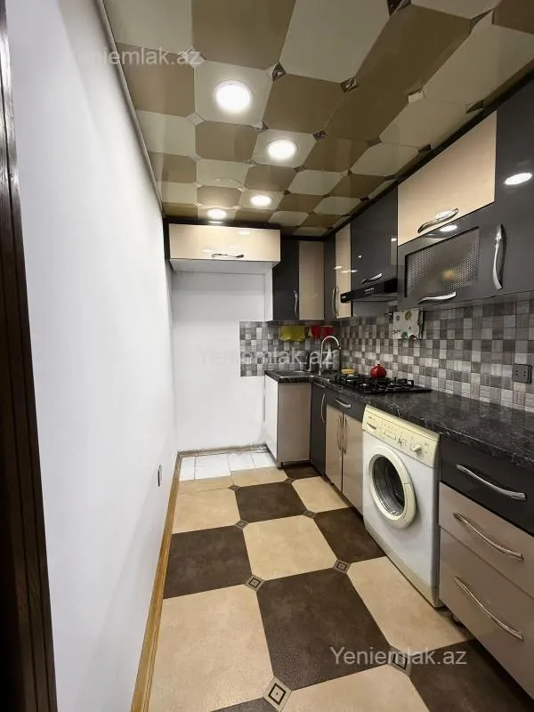 Satılır 2 otaqlı yeni tikili 60 m²