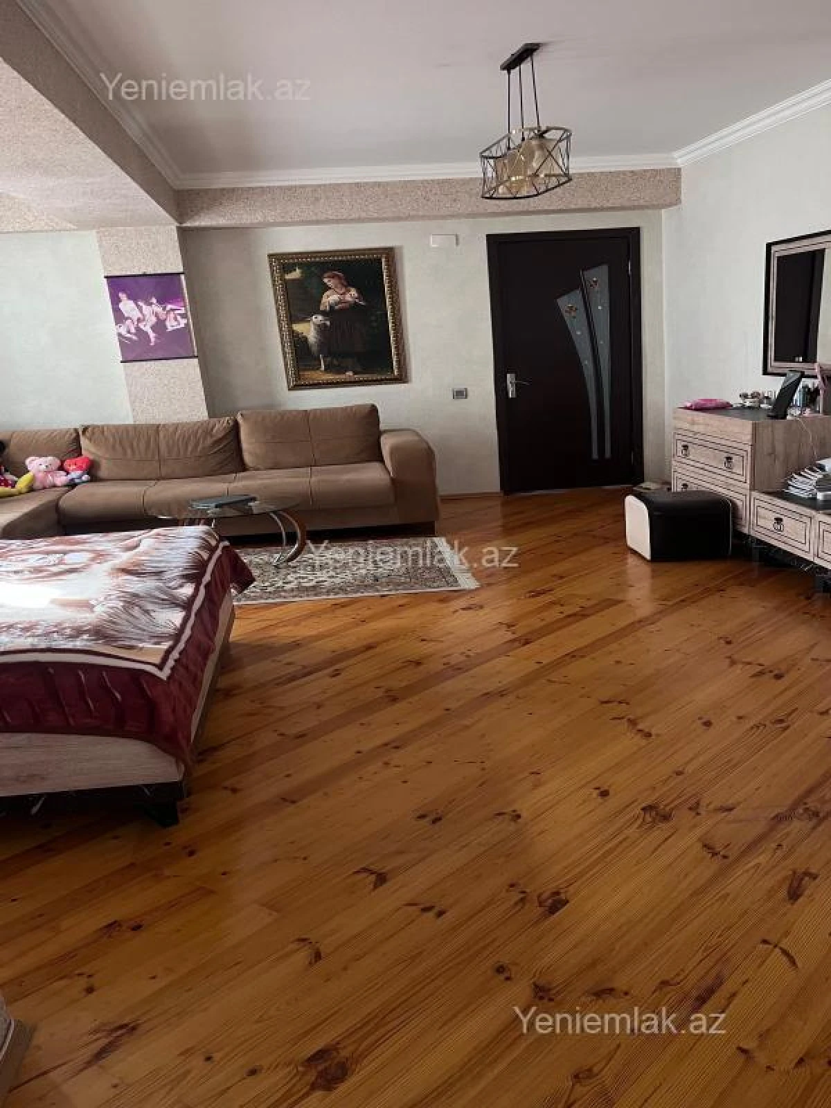 Satılır 3 otaqlı yeni tikili 130 m²