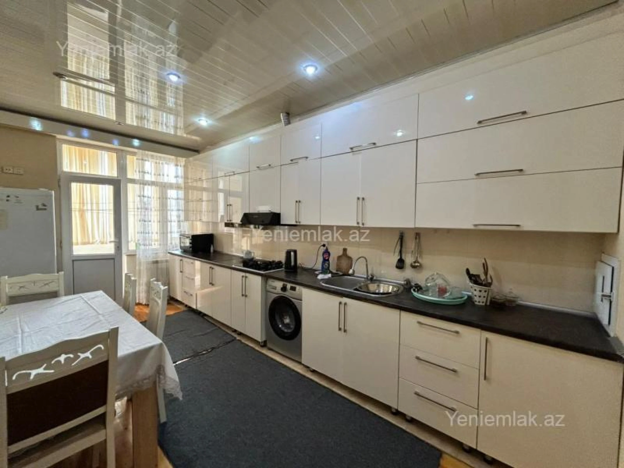 Satılır 2 otaqlı yeni tikili 92 m²