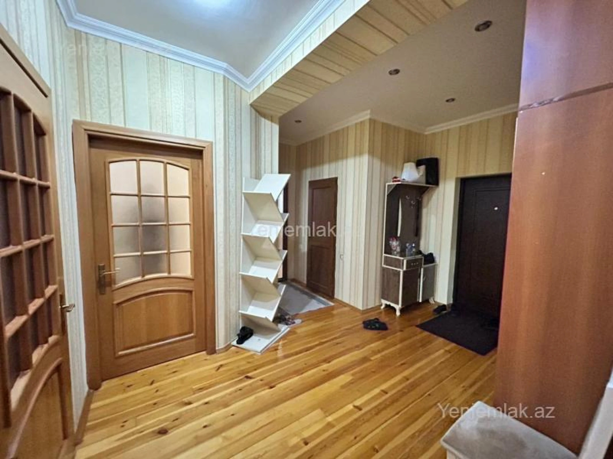 Satılır 2 otaqlı yeni tikili 92 m²