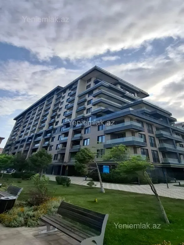 Satılır 3 otaqlı yeni tikili 98 m²