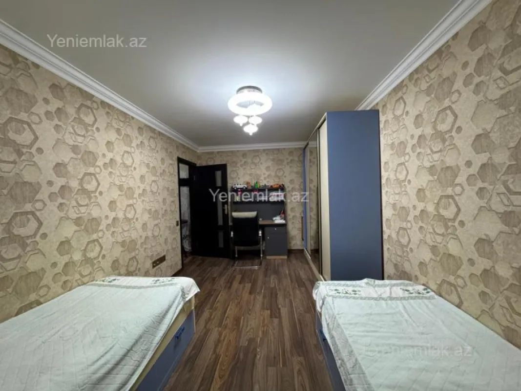 Satılır 3 otaqlı köhnə tikili 63 m²