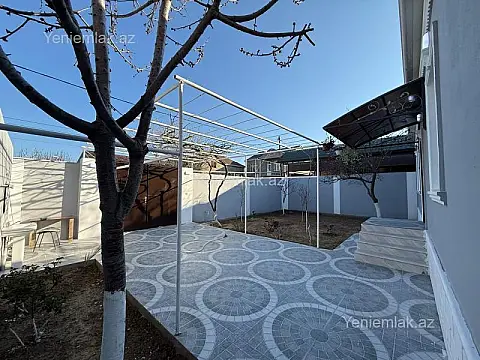 Satılır 4 otaqlı həyət evi 150 m²