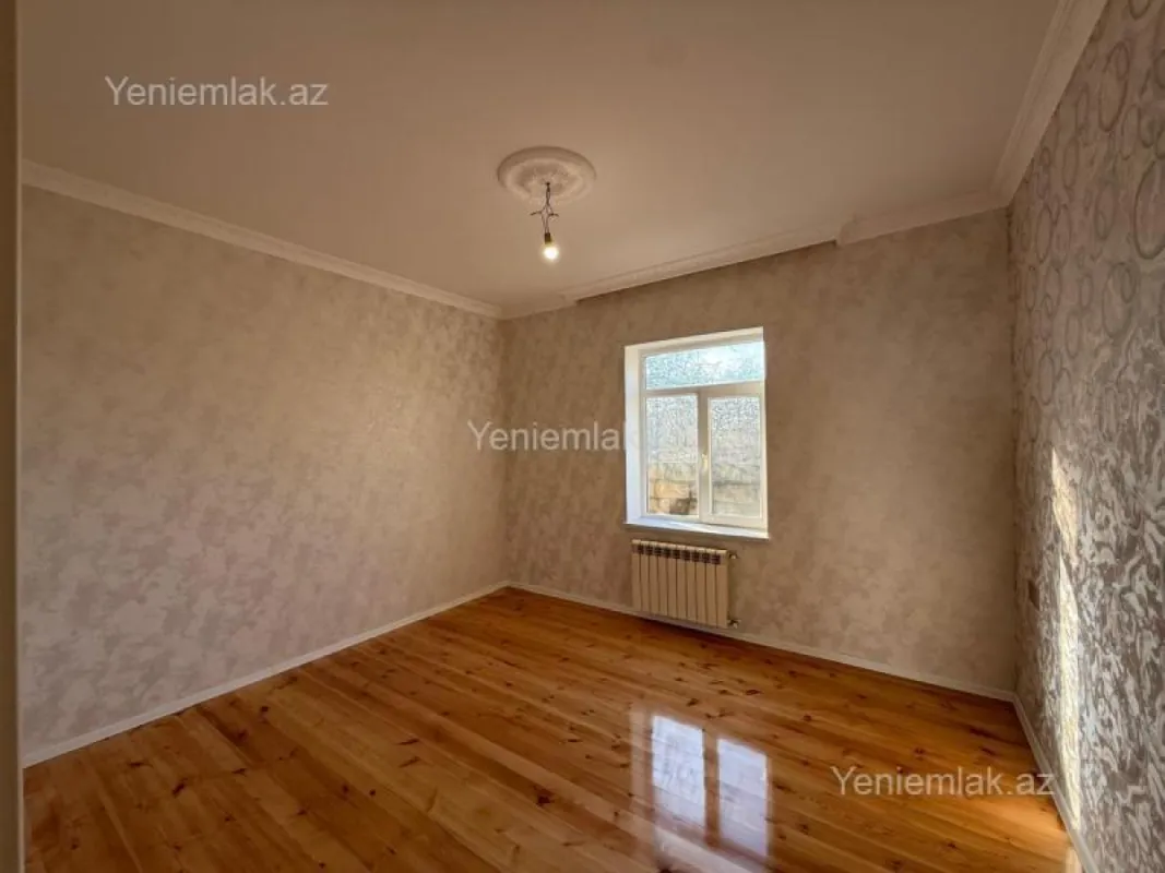 Satılır 4 otaqlı həyət evi 150 m²