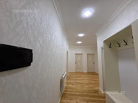 Satılır 4 otaqlı həyət evi 150 m²