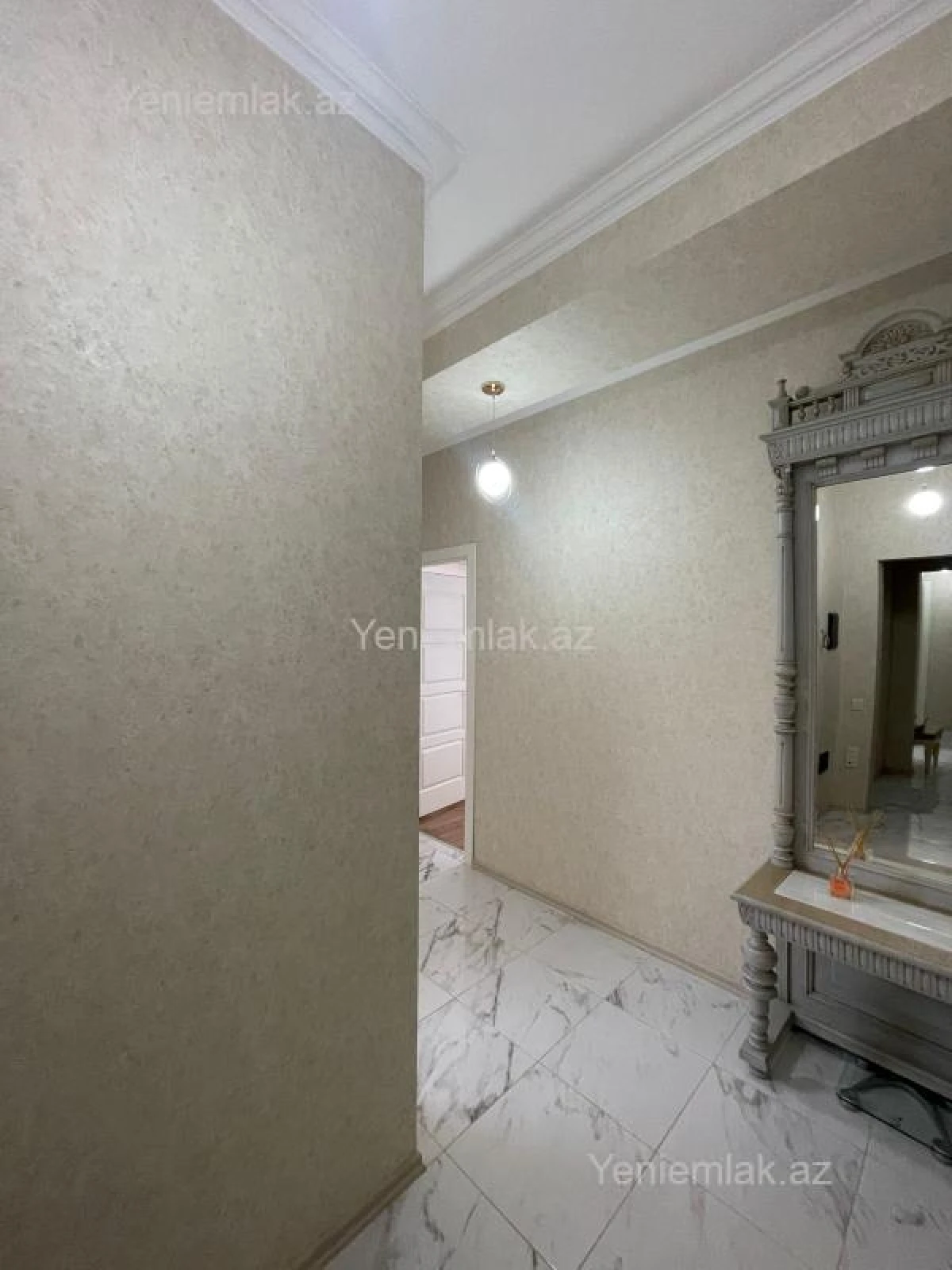 Satılır 3 otaqlı yeni tikili 95.1 m²
