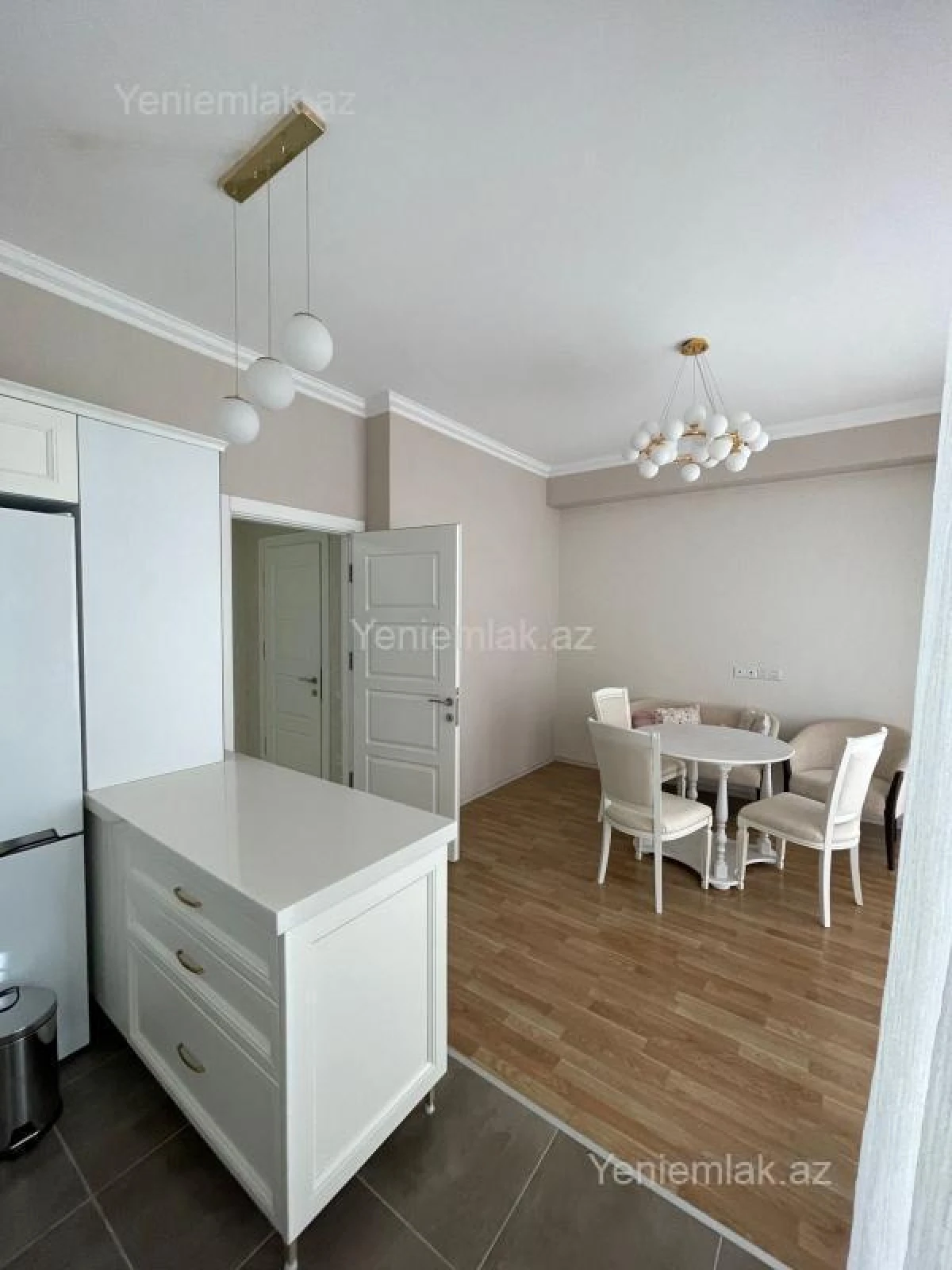 Satılır 3 otaqlı yeni tikili 95.1 m²