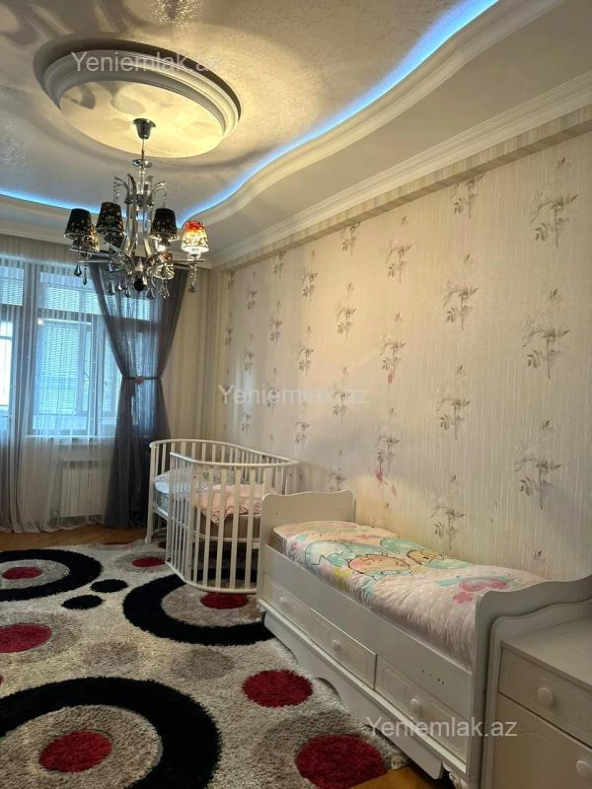 Satılır 4 otaqlı yeni tikili 174 m²