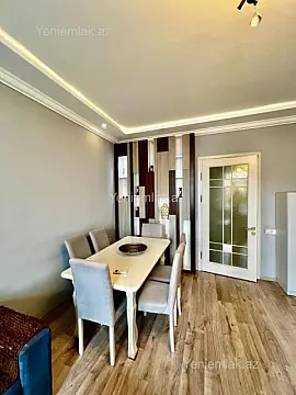 Satılır 3 otaqlı köhnə tikili 90 m²