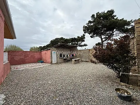 Satılır 3 otaqlı həyət evi 100 m²