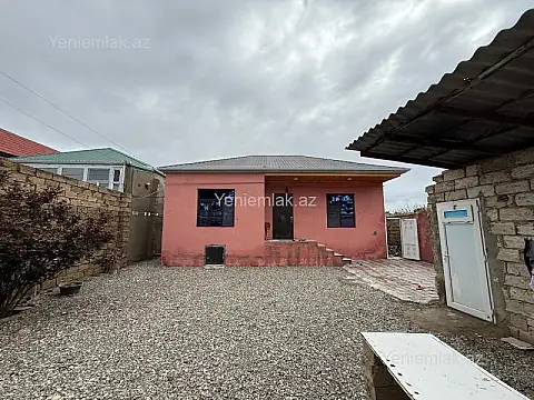 Satılır 3 otaqlı həyət evi 100 m²