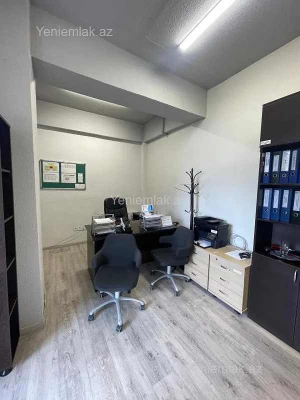 Satılır 4 otaqlı ofis 154 m²