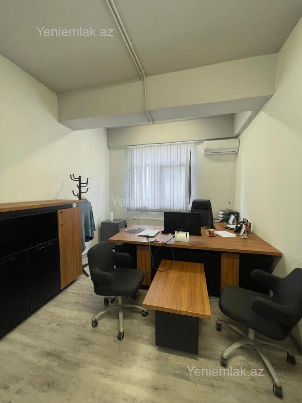 Satılır 4 otaqlı ofis 154 m²