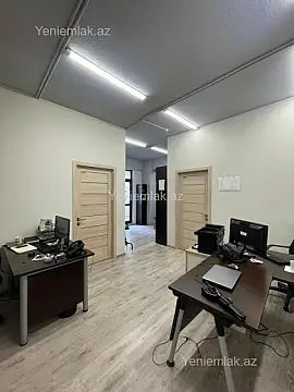 Satılır 4 otaqlı ofis 154 m²