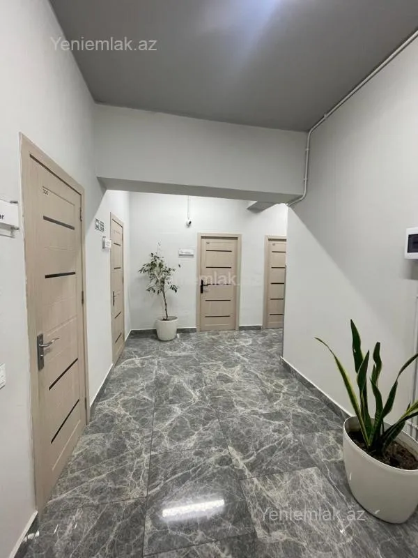 Satılır 4 otaqlı ofis 154 m²