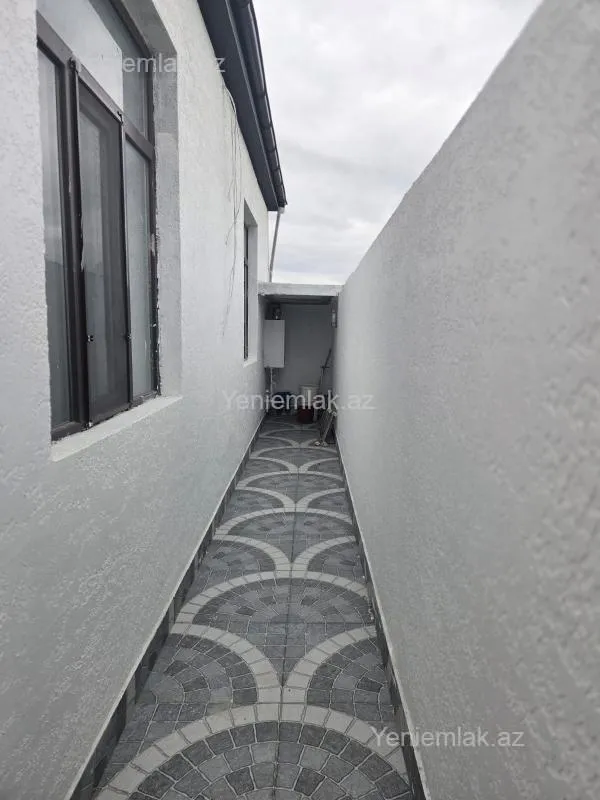 Satılır 4 otaqlı həyət evi 100 m²