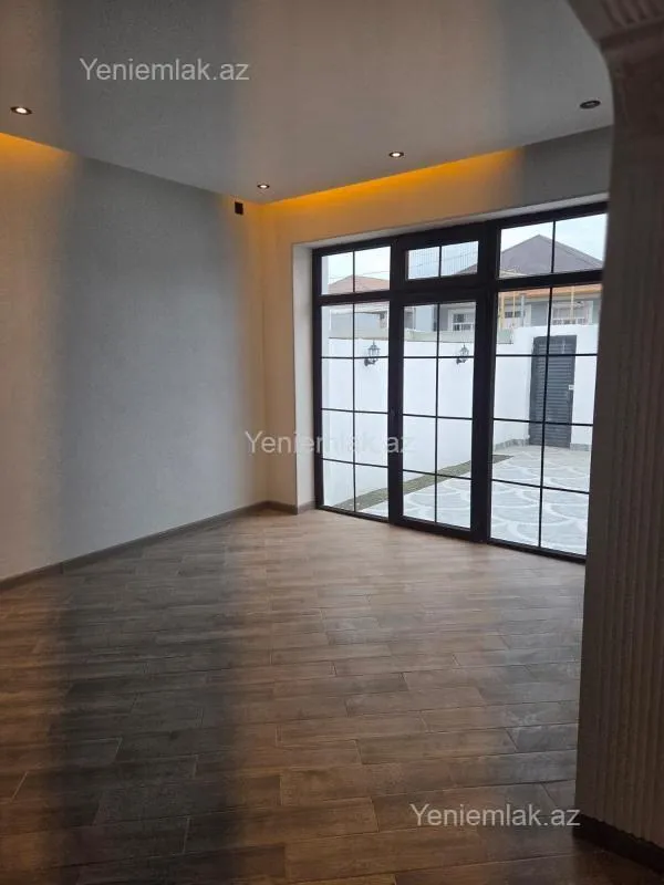Satılır 4 otaqlı həyət evi 100 m²