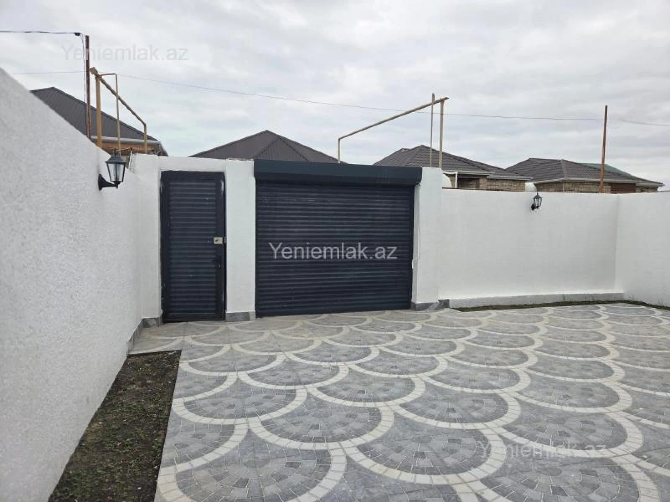 Satılır 4 otaqlı həyət evi 100 m²