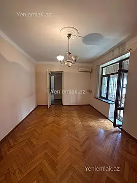 Satılır 3 otaqlı köhnə tikili 80 m² — Bakı, Yasamal 3 otaq 80.00 m²