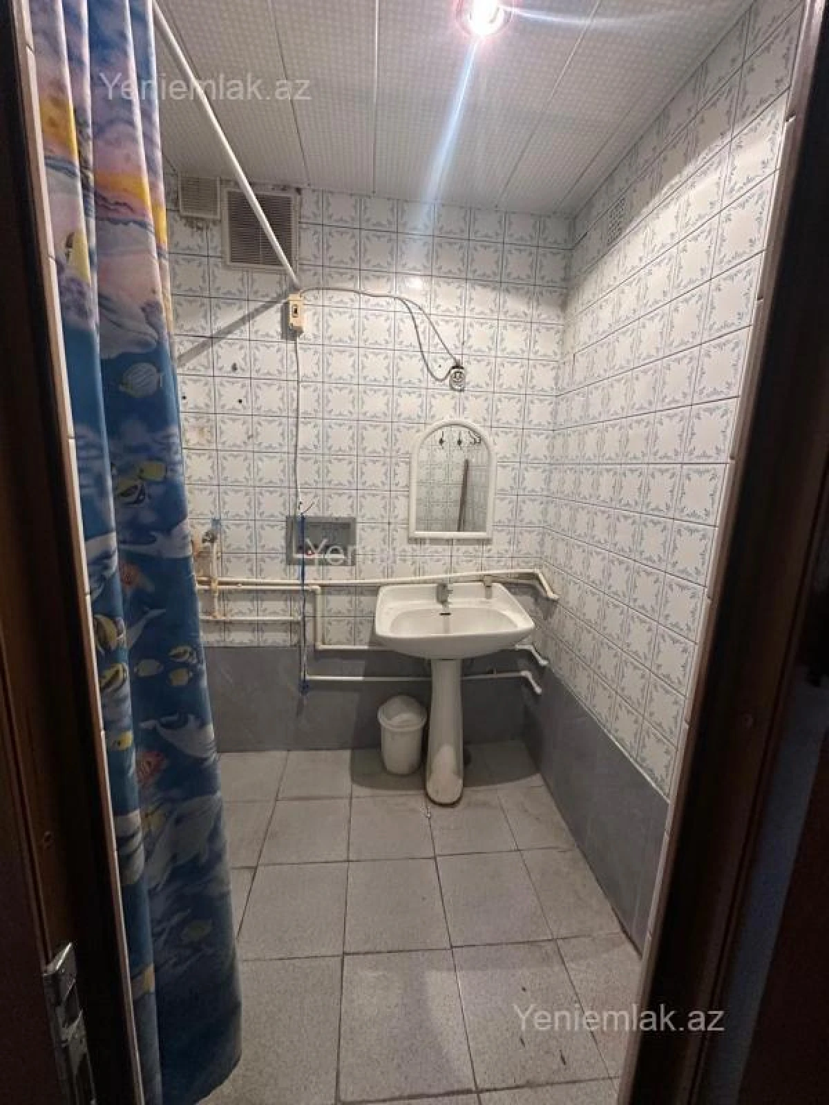 Satılır 3 otaqlı köhnə tikili 80 m²