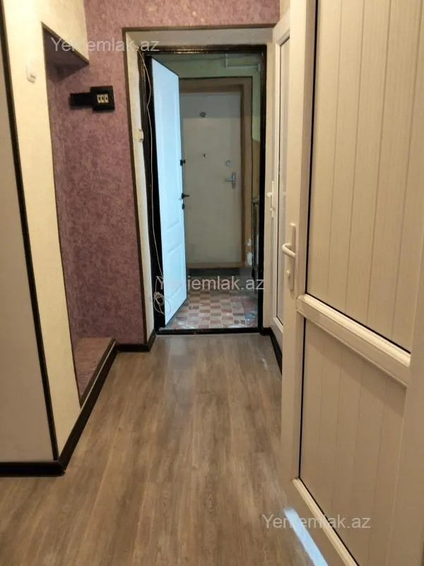 Satılır 3 otaqlı köhnə tikili 85 m²