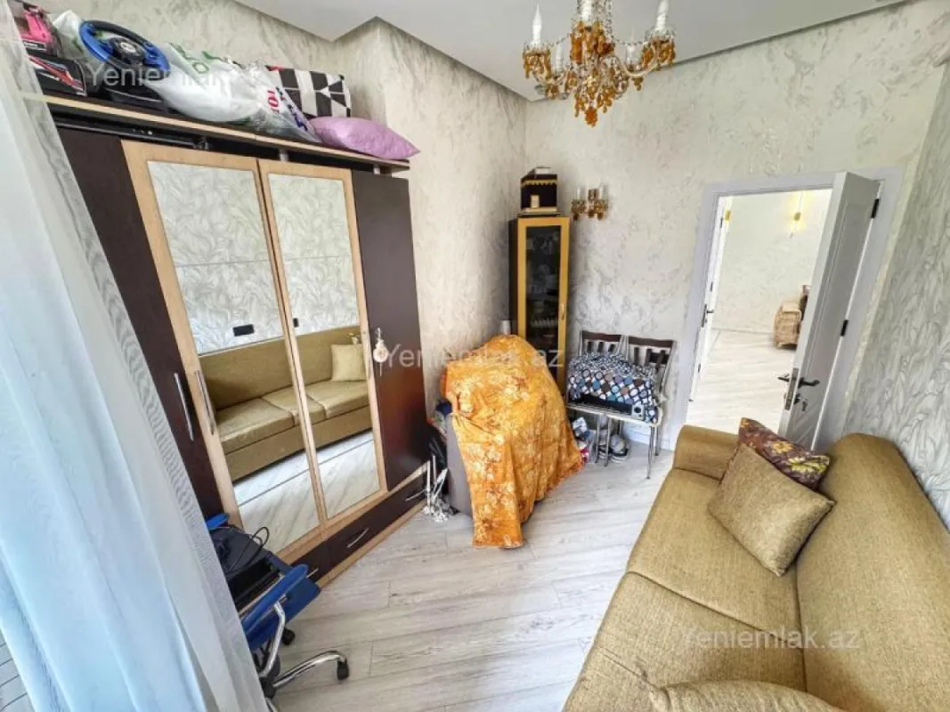 Satılır 3 otaqlı yeni tikili 80 m²