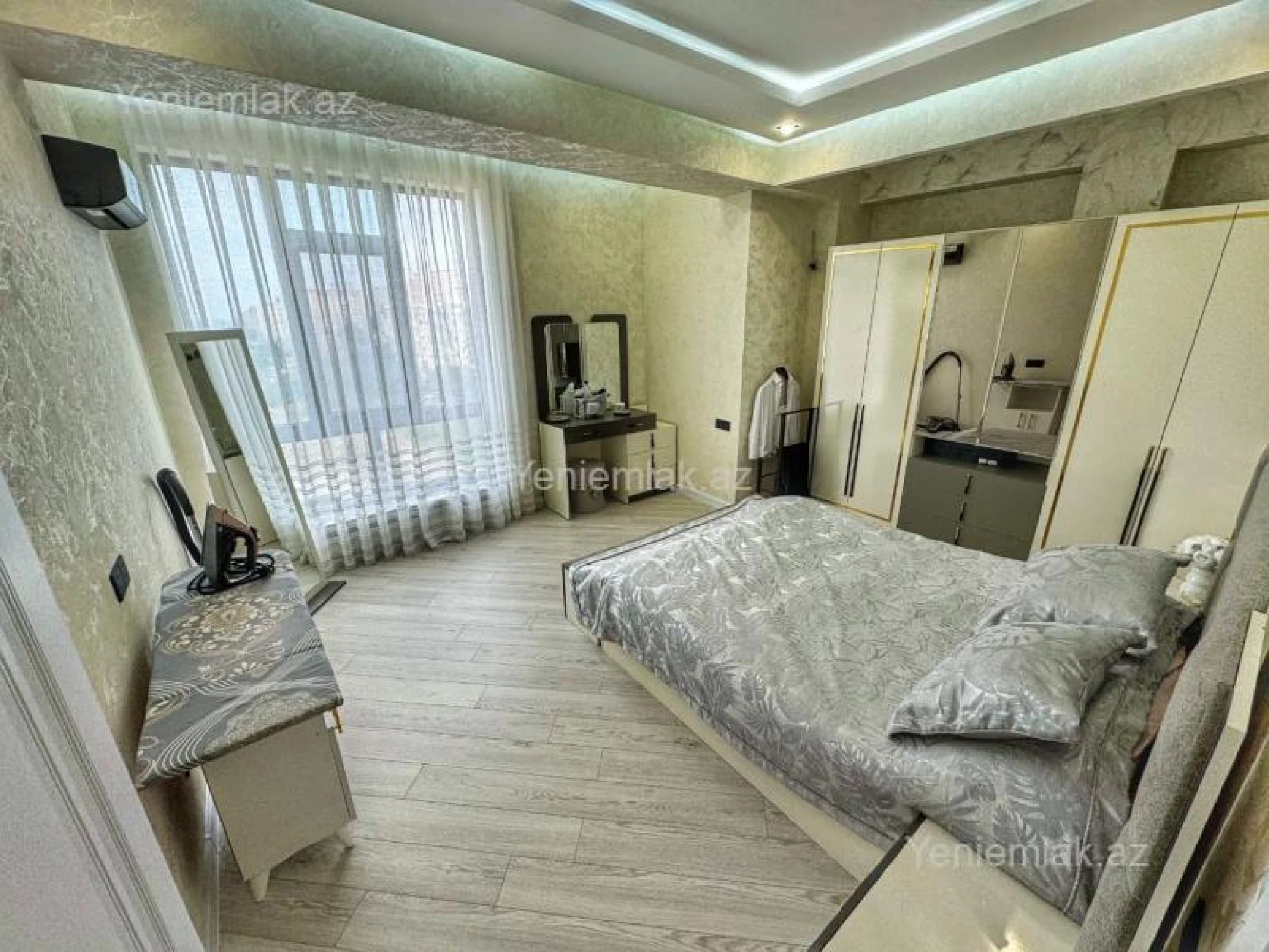 Satılır 3 otaqlı yeni tikili 80 m²