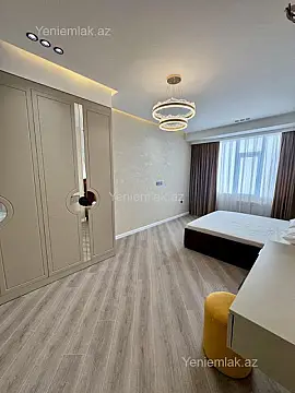 Satılır 3 otaqlı yeni tikili 80 m²