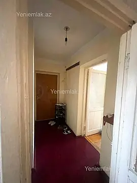 Satılır 3 otaqlı köhnə tikili 75 m²