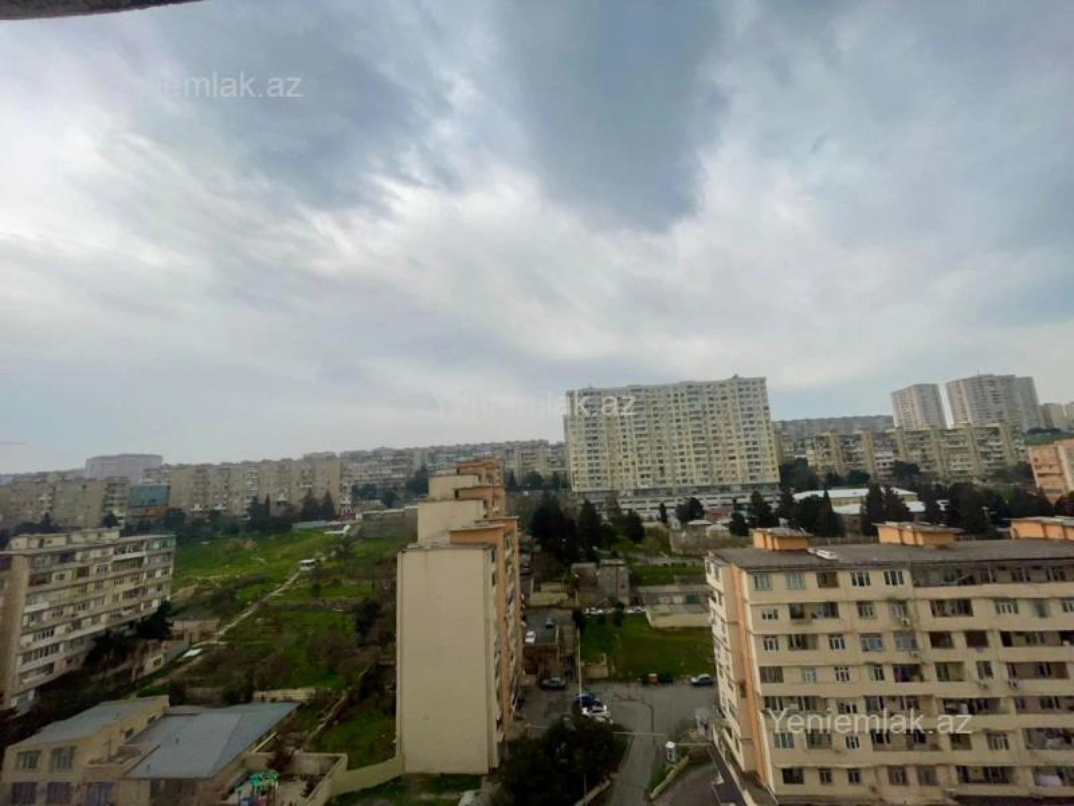 Satılır 2 otaqlı yeni tikili 75 m²