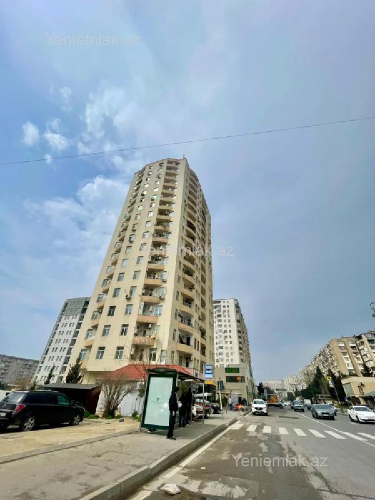 Satılır 2 otaqlı yeni tikili 75 m²
