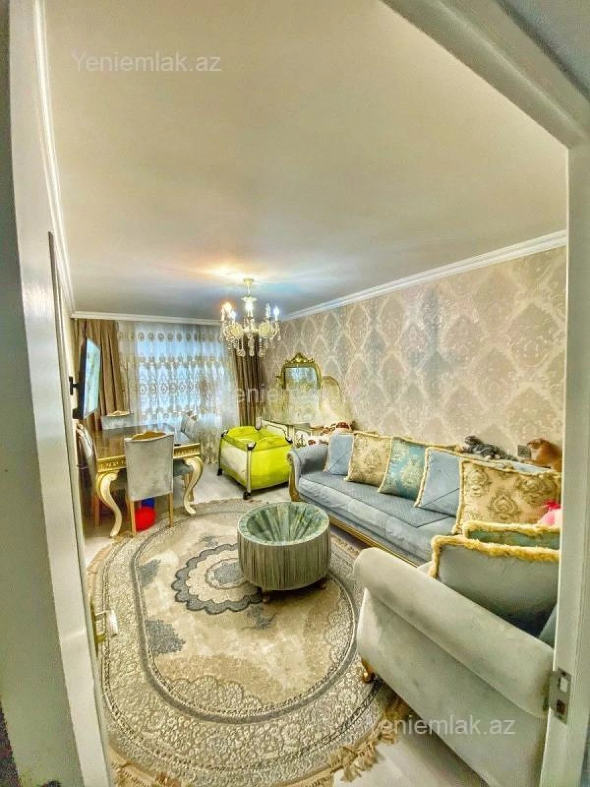 Satılır 5 otaqlı köhnə tikili 125 m²