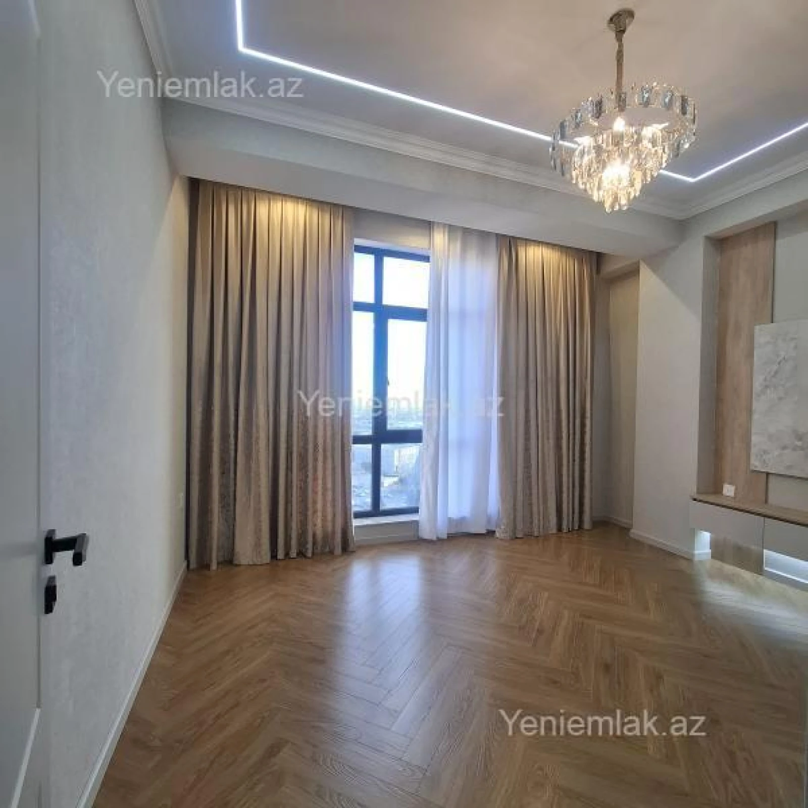 Satılır 3 otaqlı yeni tikili 90 m²