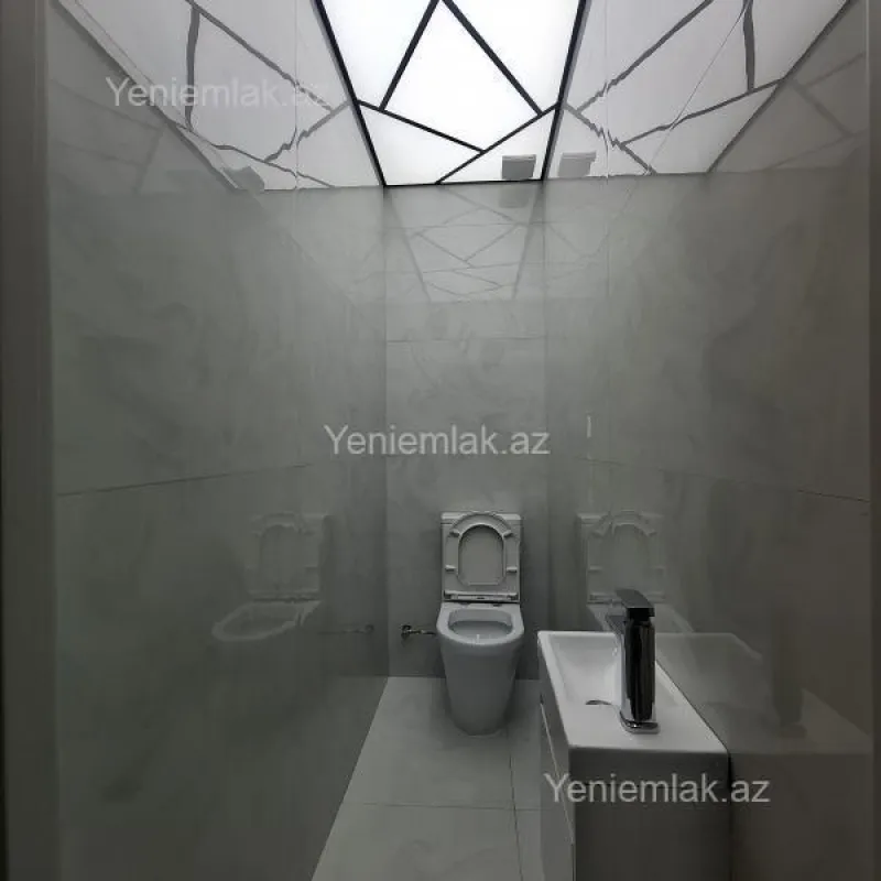 Satılır 3 otaqlı yeni tikili 90 m²