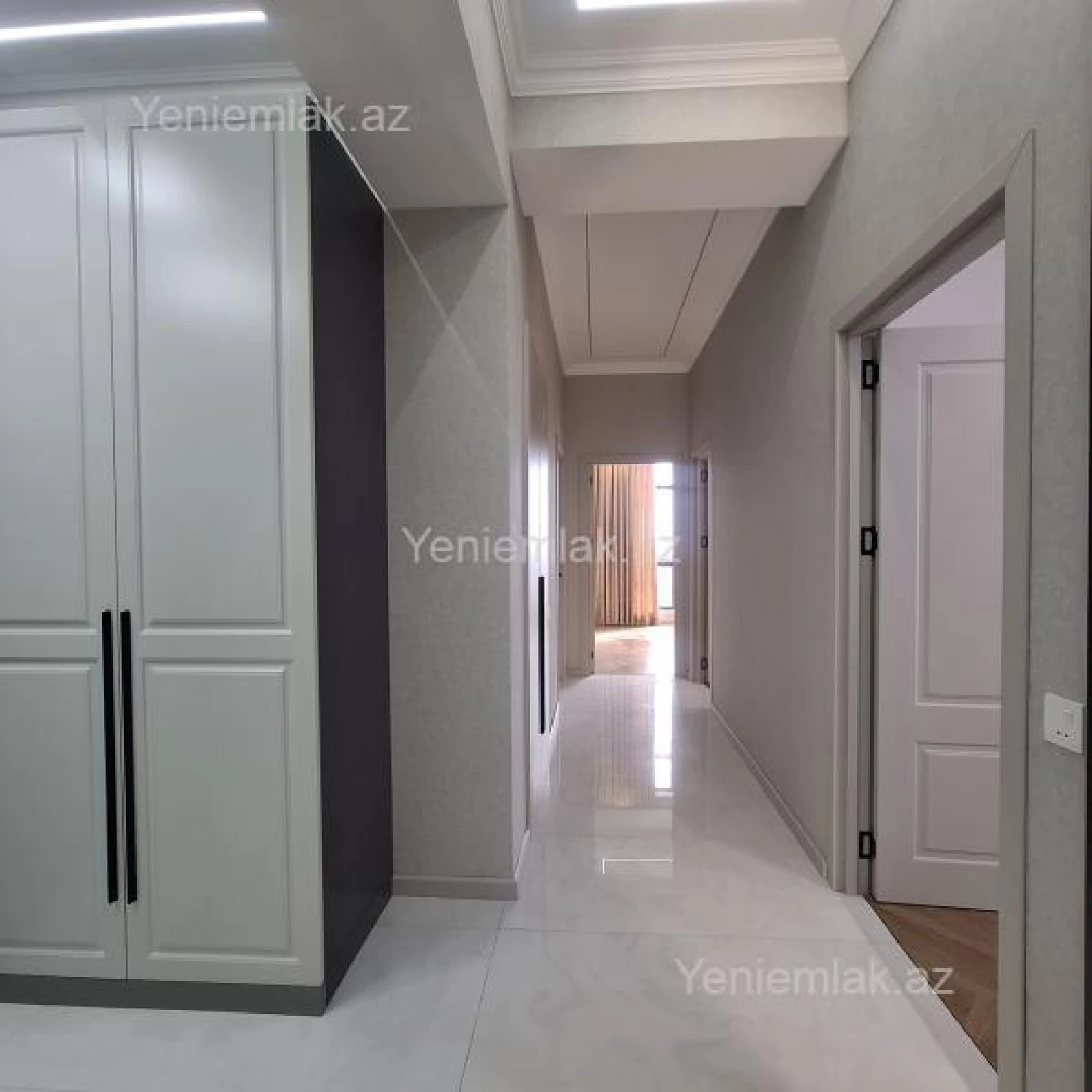 Satılır 3 otaqlı yeni tikili 90 m²