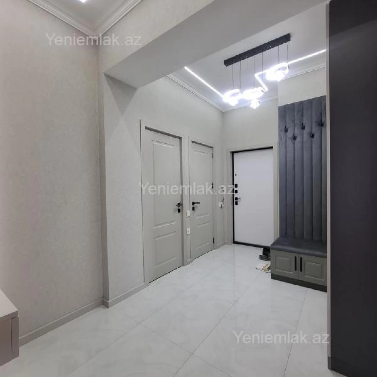 Satılır 3 otaqlı yeni tikili 90 m²